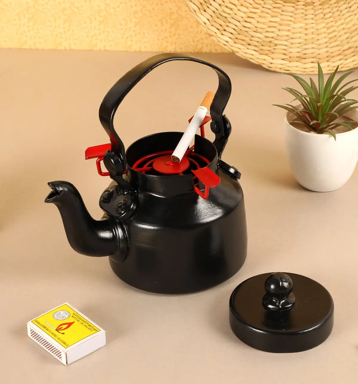 Metal Kettle Ashtray Black 1
