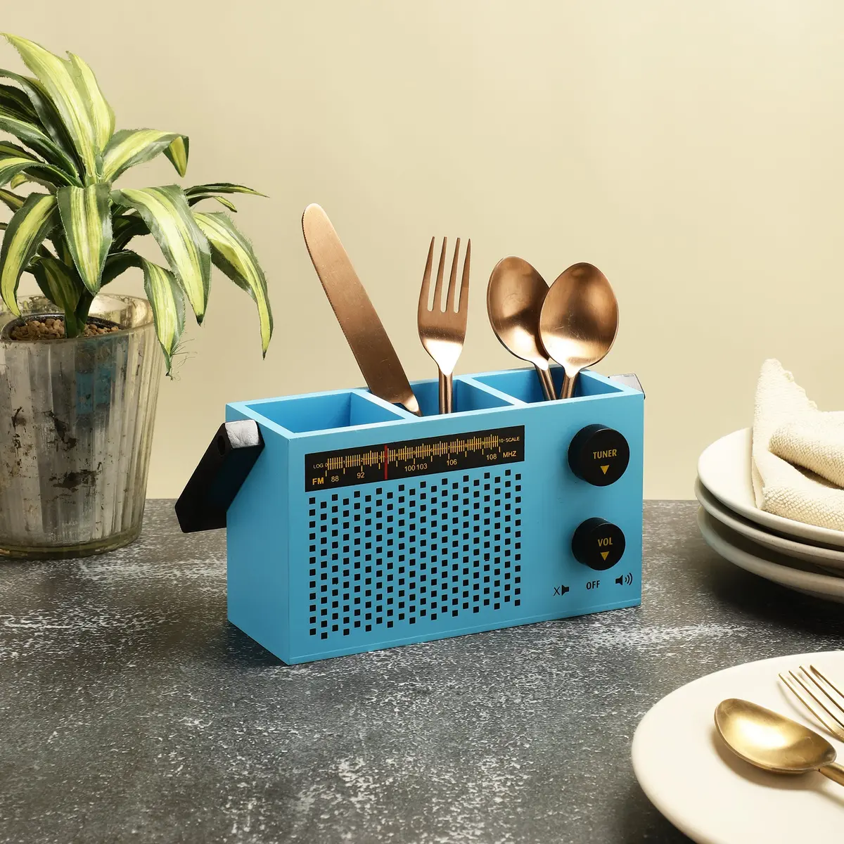 Radio Cutlery Holder 1