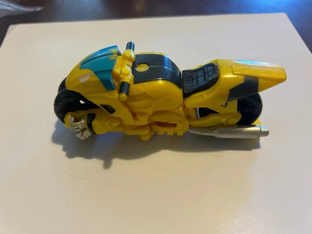 Tf Rescue Bots Bumblebee Motorcycle 1