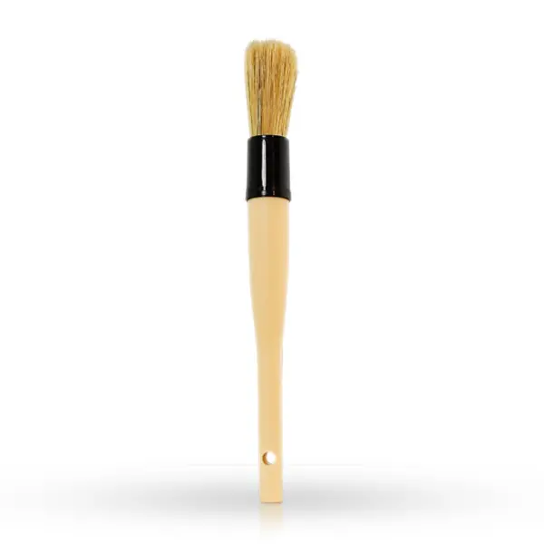Round Detailing Brush 1
