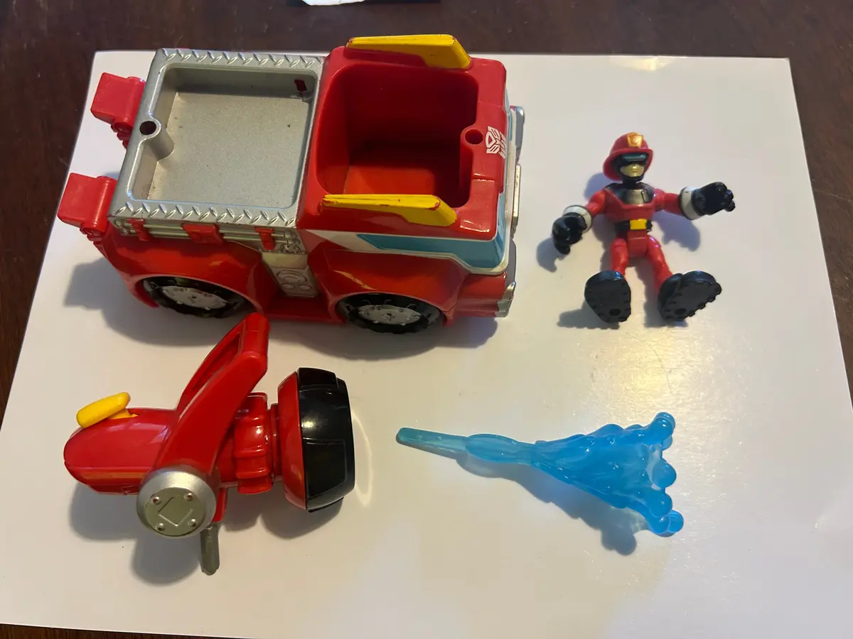 Tf Rescue Bots Heatwave & Cody Burns From Fire Station Playset Incomplete 1