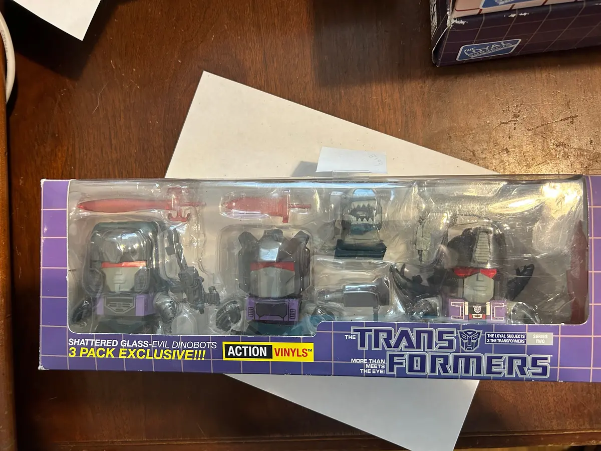 Tf Loyal Subjects Shattered Glass Evil Dinobots 3-Pack 1