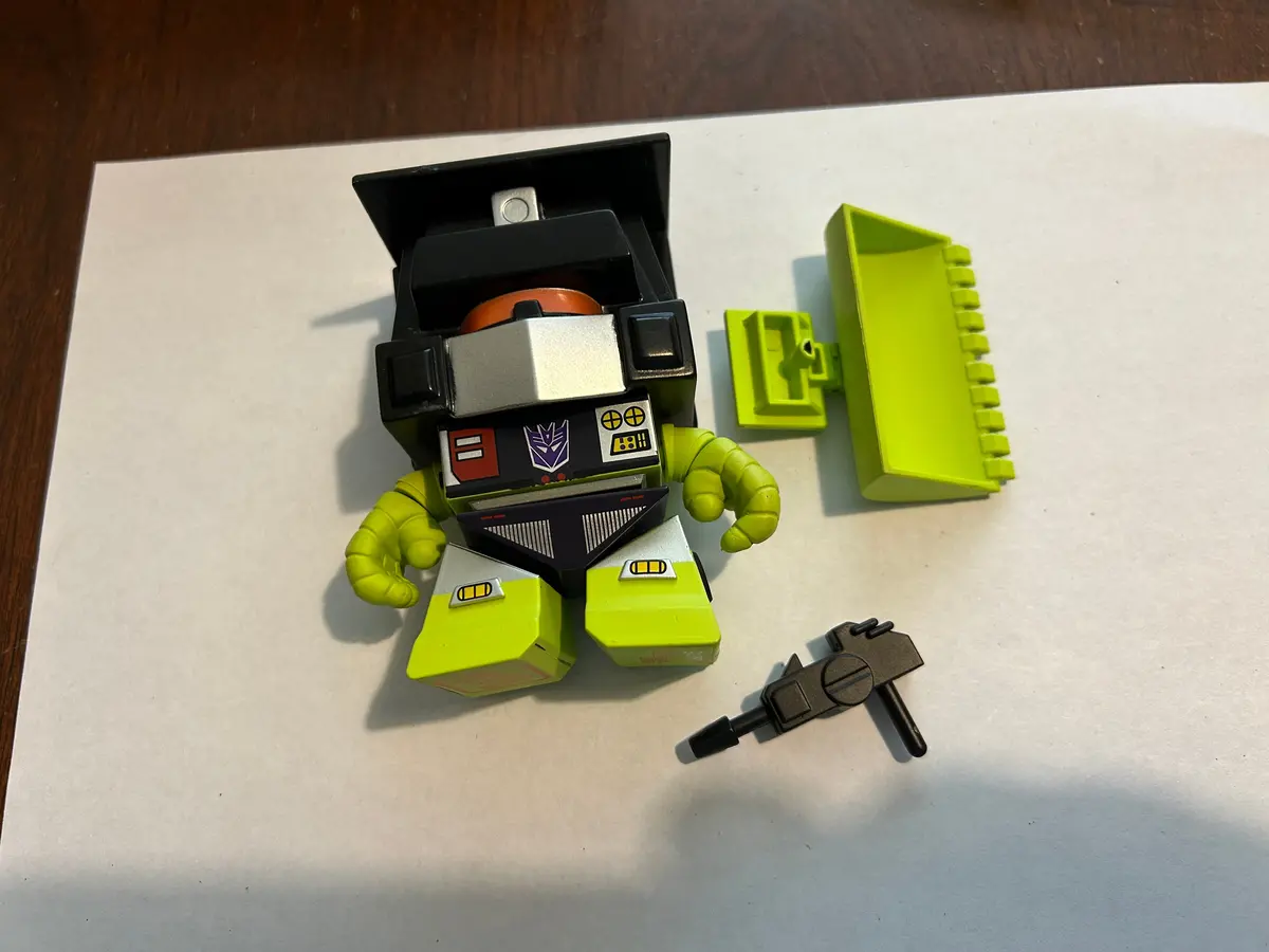 Tf Loyal Subjects Scrapper 1