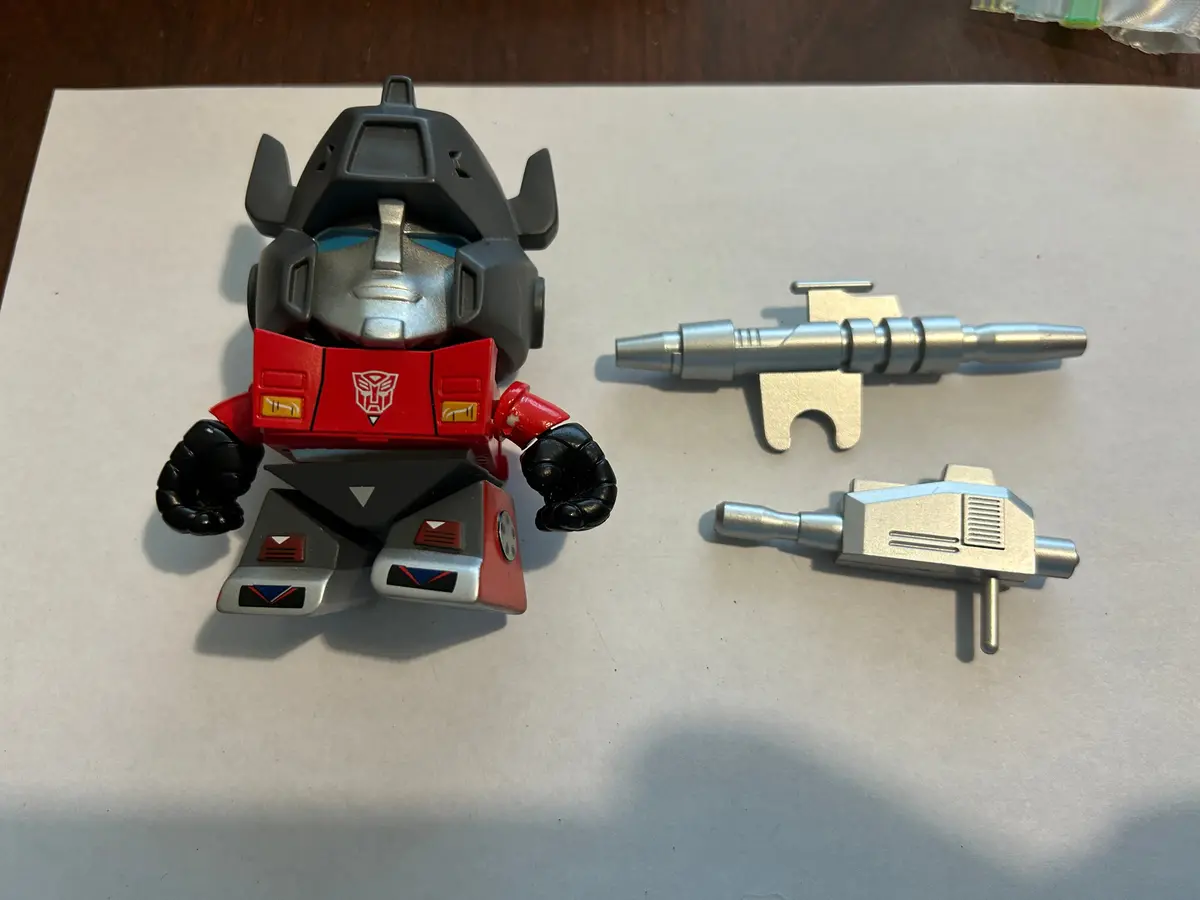 Tf Loyal Subjects Sideswipe Game Stop Exclusive 1