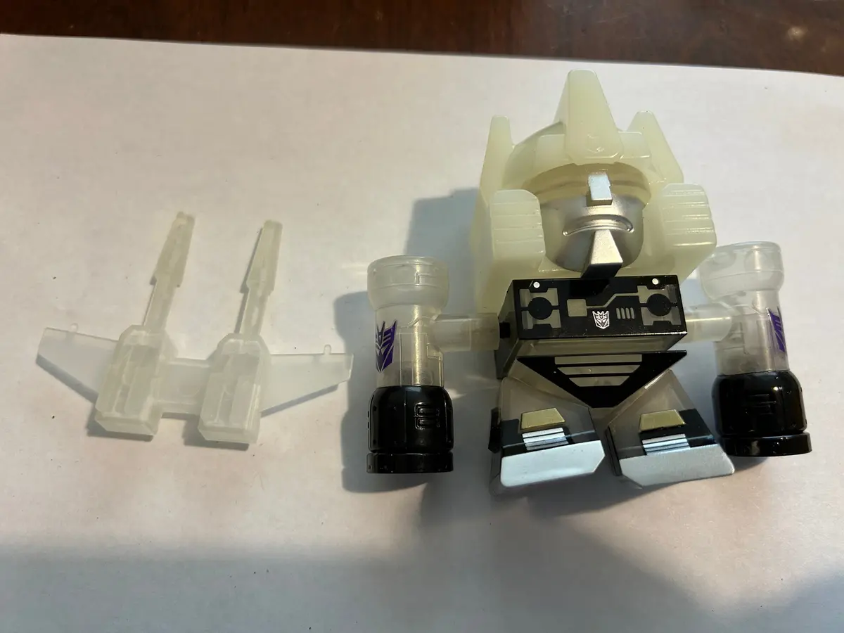 Tf Loyal Subjects Glow In The Dark Rumble 1
