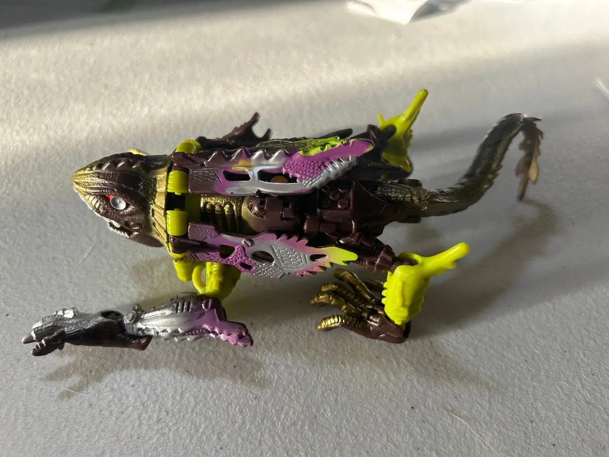 Tf Universe 1.0 Reptilion Incomplete 1