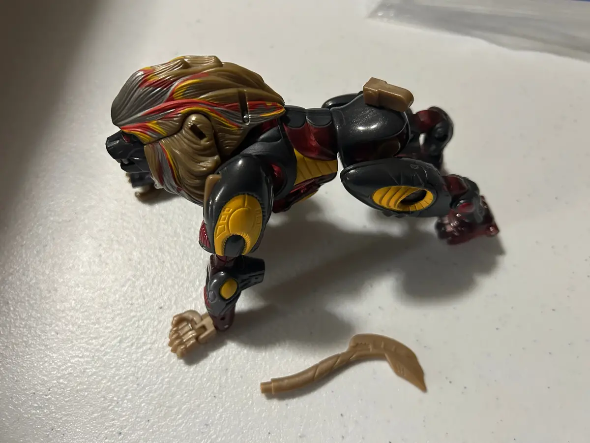 Tf Universe 1.0 Snarl Incomplete 1