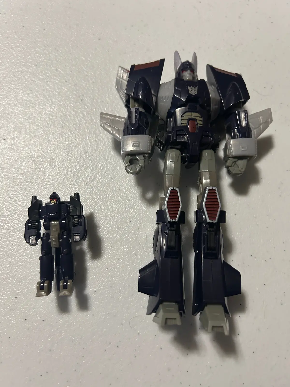 Tf Universe 2.0 Cyclonus Deluxe 1