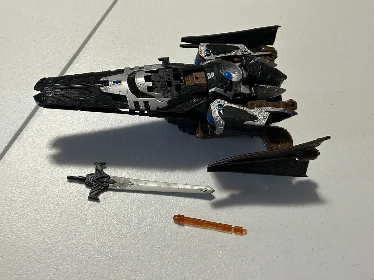 Tf Universe 2.0 Vector Prime Voyager Incomplete 1