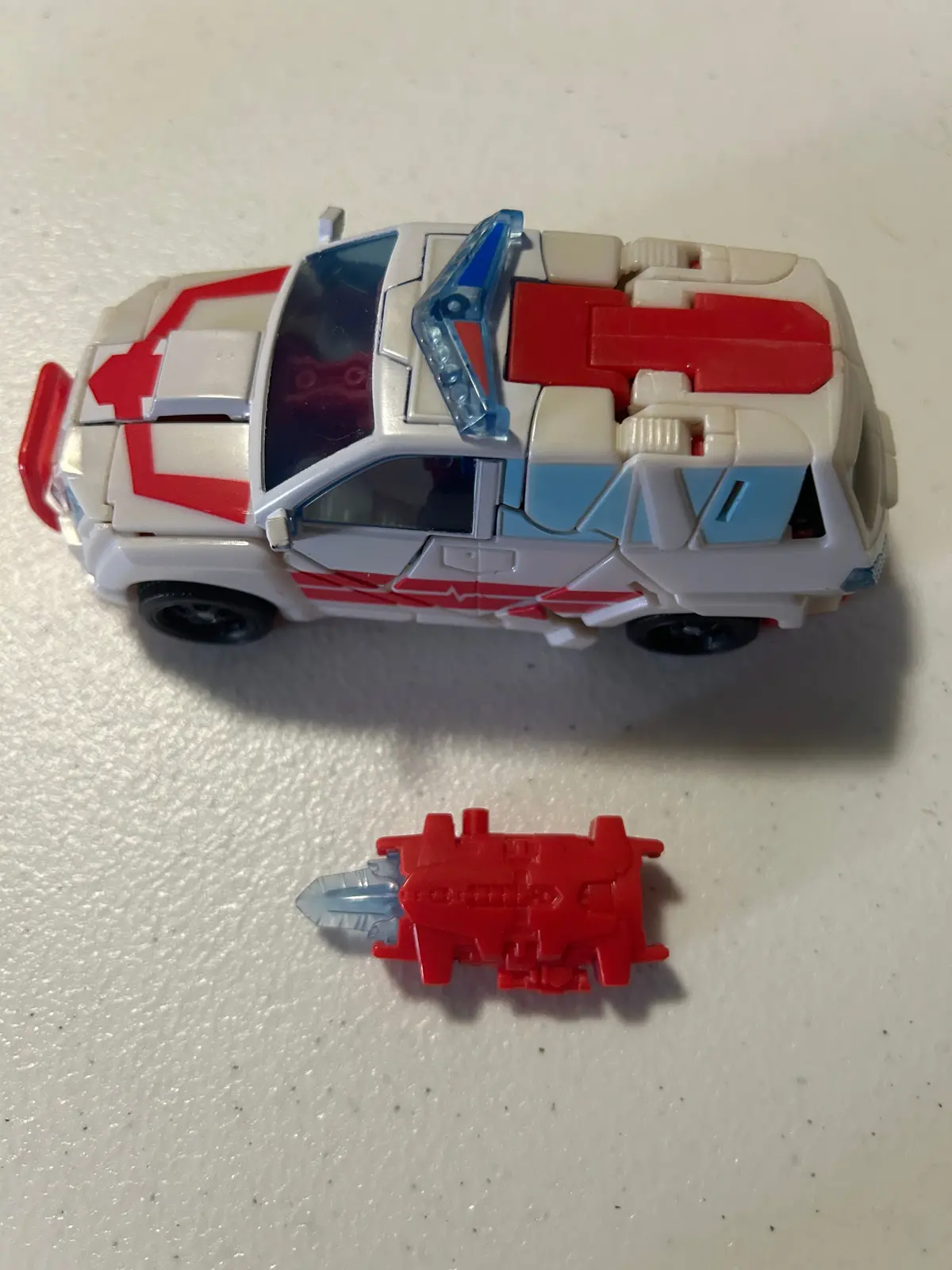 Tf Universe 2.0 Ratchet Deluxe 1