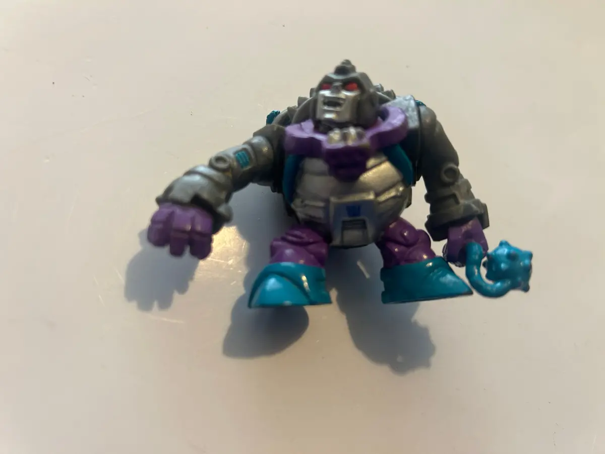 Tf Robot Heroes G1 Sharkticon Gnaw 1
