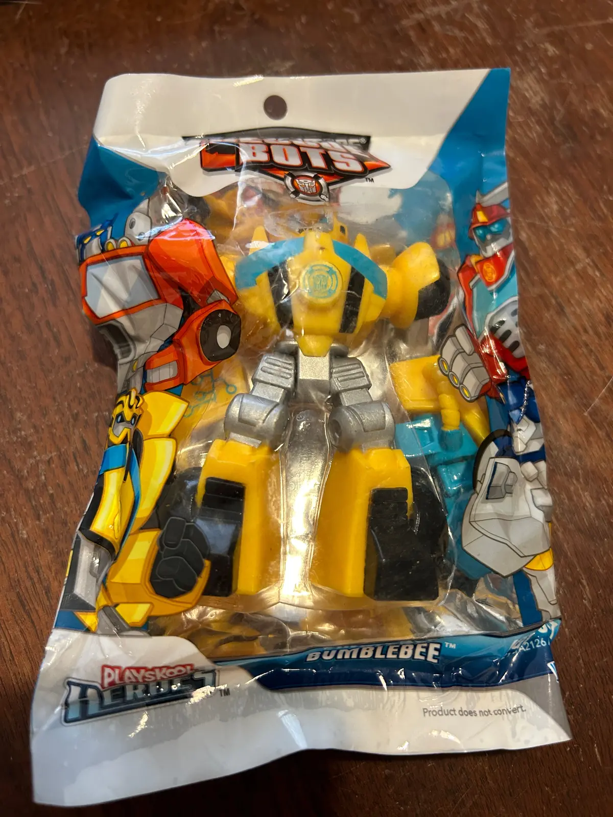 Tf Botcon  / Tfcc 2014 Exclusive Rescue Bots Bumblebee Sealed 1