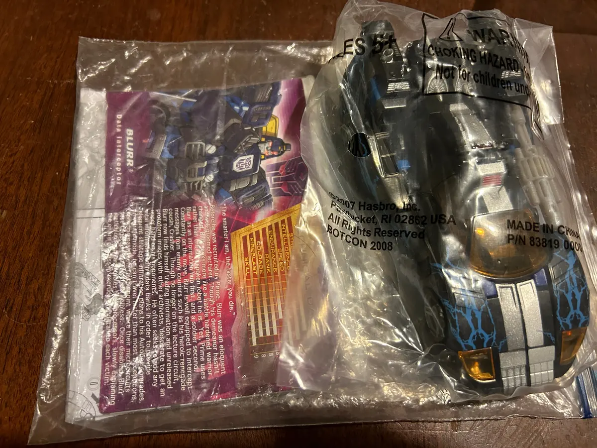 Tf Botcon  / Tfcc 2008 Exclusive Blurr Shattered Glass 1
