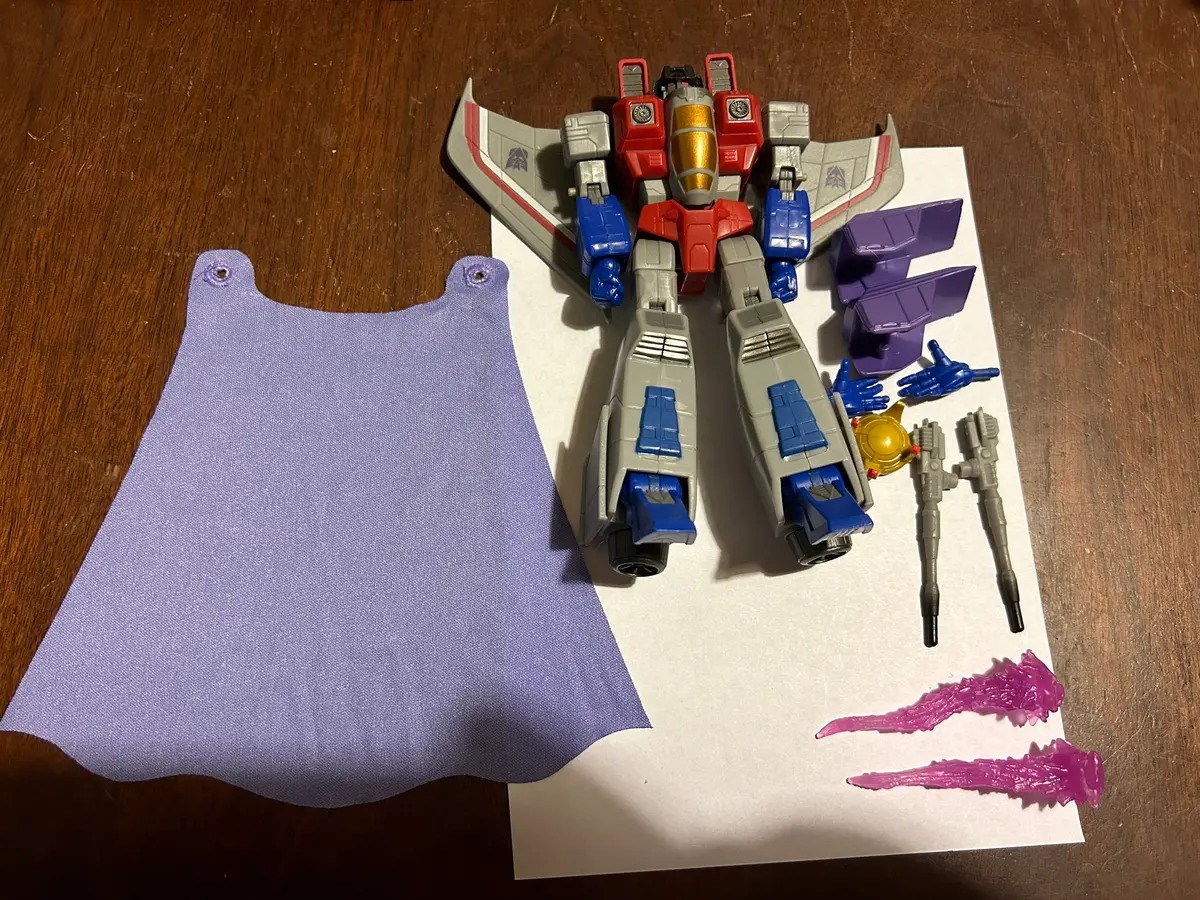 Tf R.E.D. Starscream (Coronation) 1