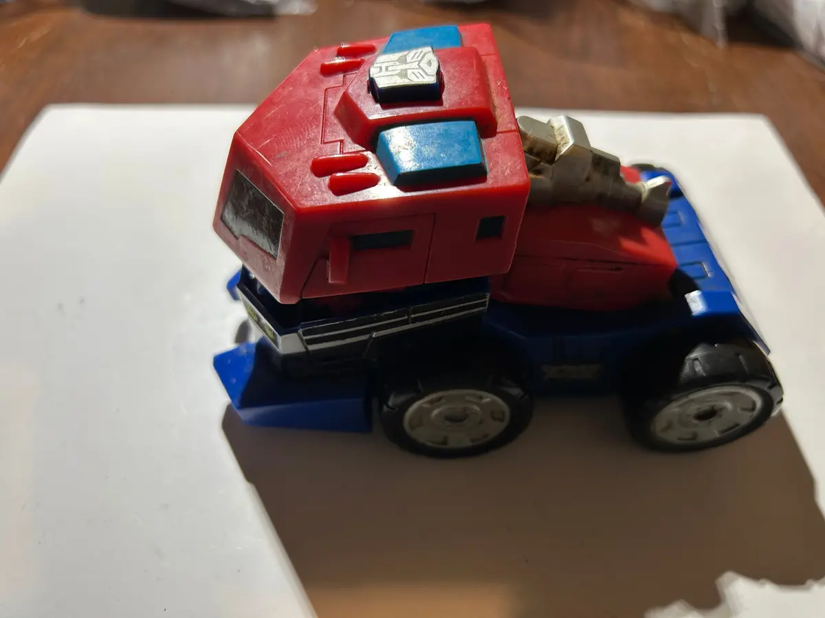 Tf Animated Optimus Prime Bumper Battlers 1