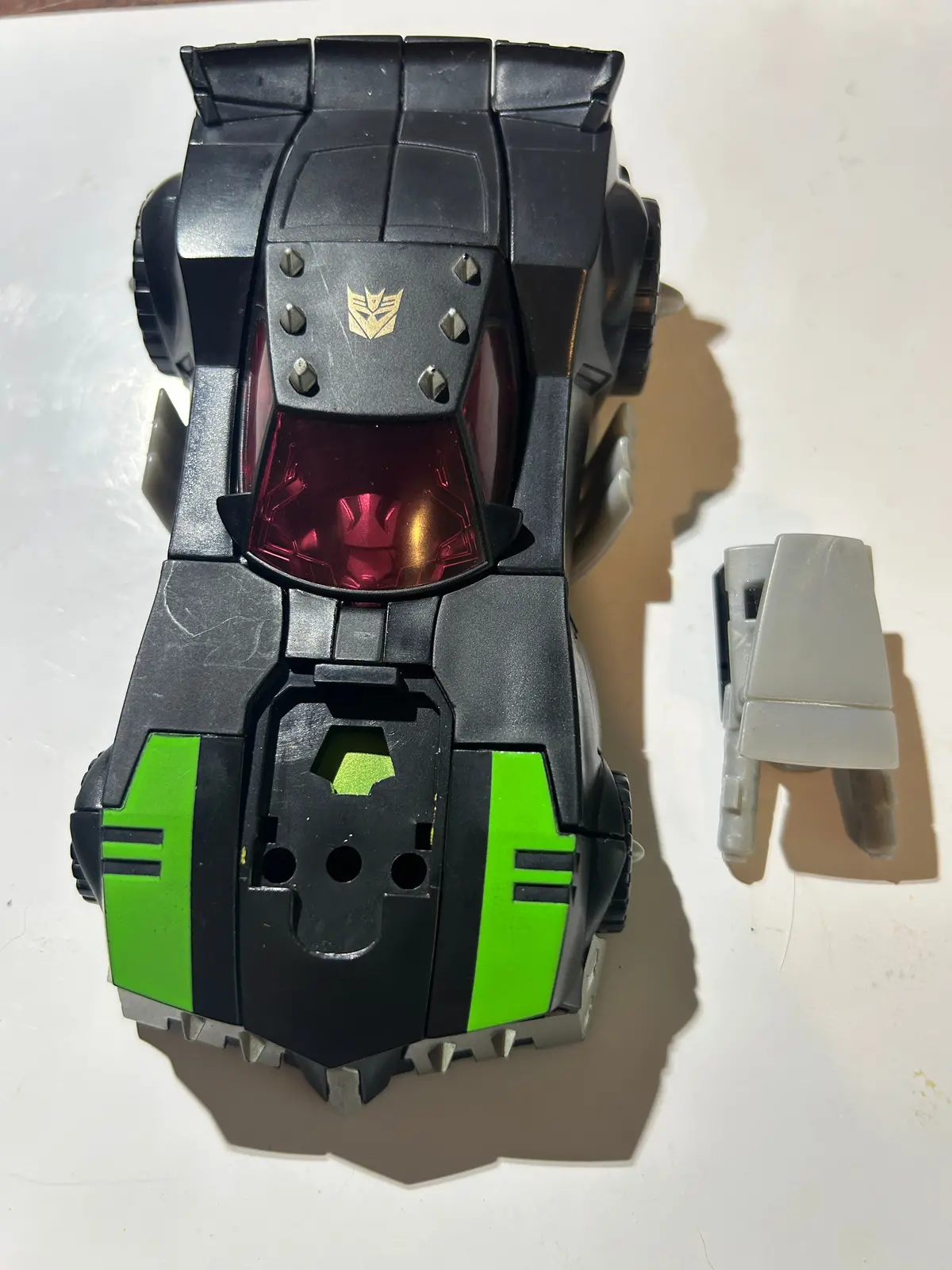 Tf Animated Lockdown Deluxe 1