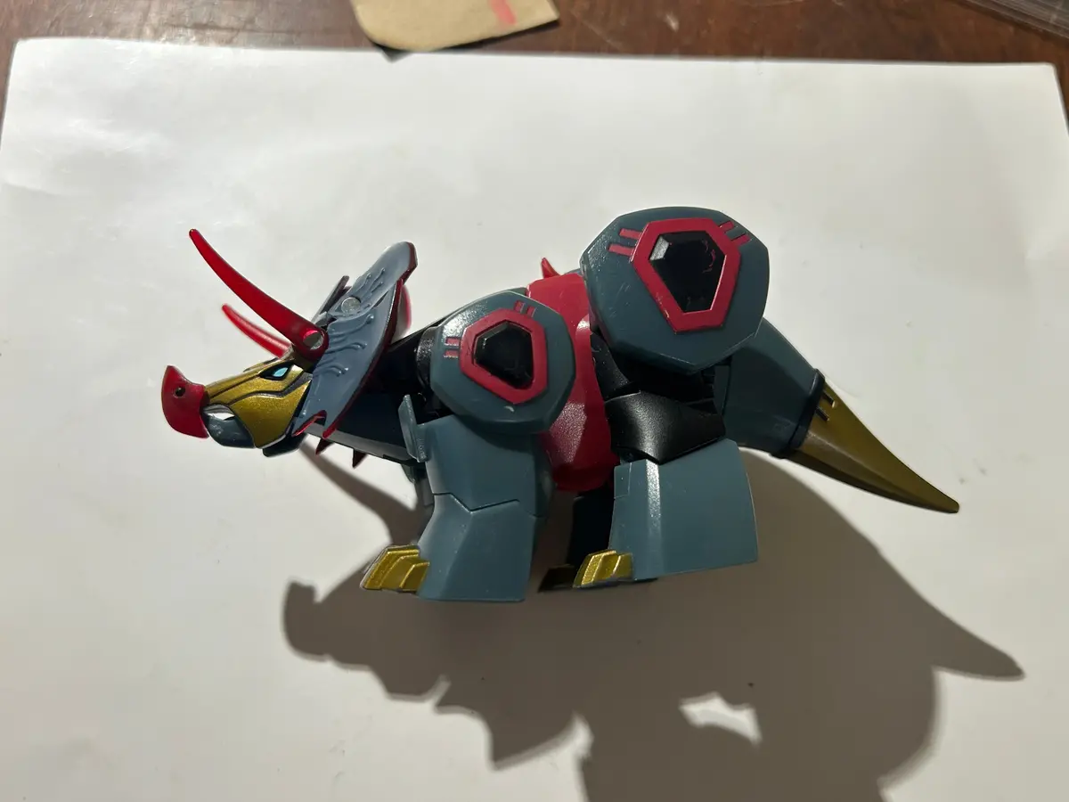 Tf Animated SnarlSlag Deluxe Incomplete 1