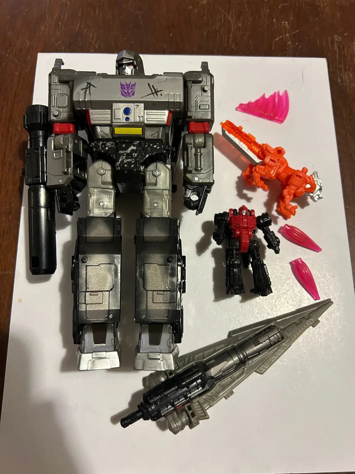 Tf Netflix Megatron 1