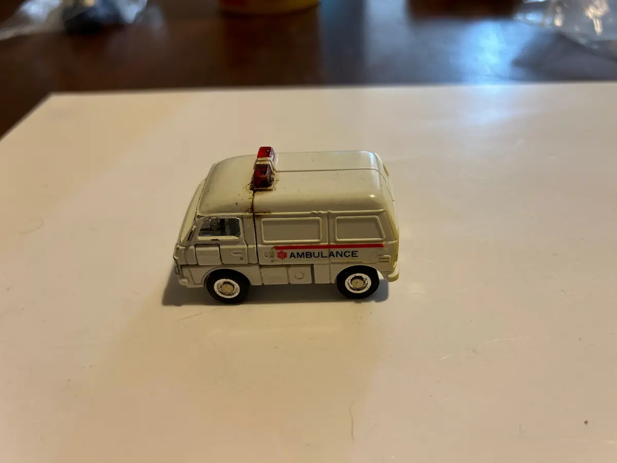 Gobots Rest-Q Yellowed 1