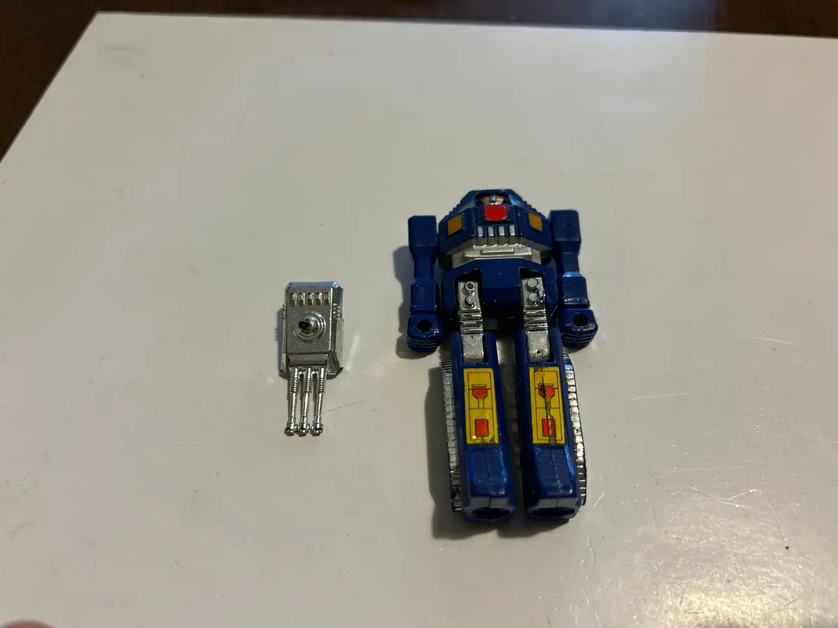 Gobots Tank Incomplete 1