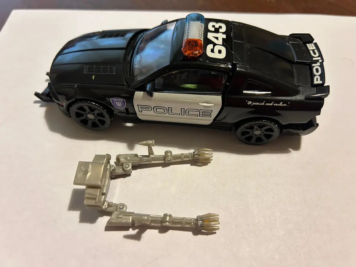 Tf Movie 2 Rotf Interrogator Barricade 1