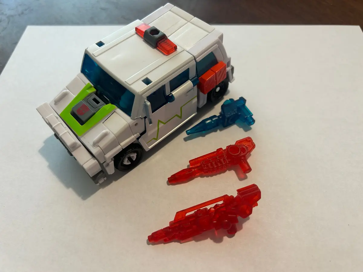 Tf Legacy Medix 1