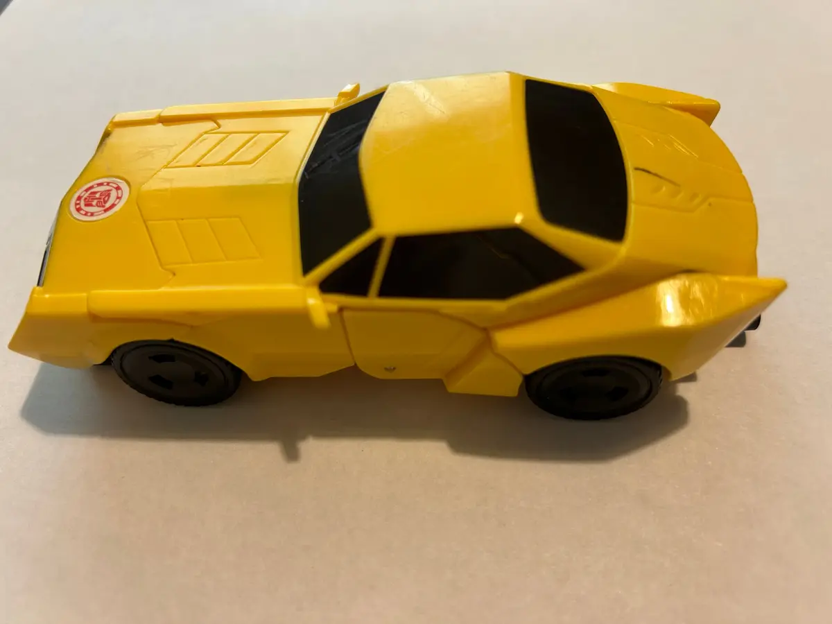 Tf Rid2015 Bumblebee (One-Step Changer) 1