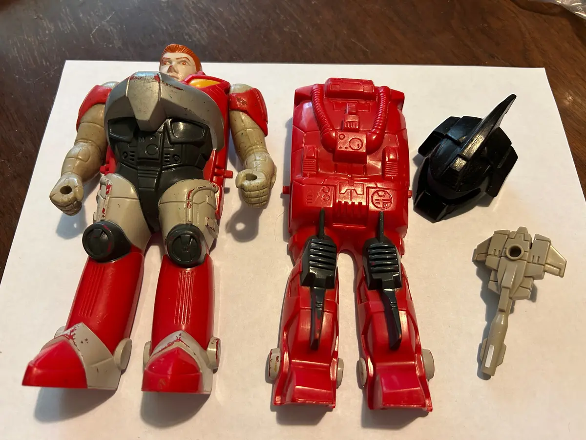 Tf G1 Pretender Skyhigh Incomplete 1