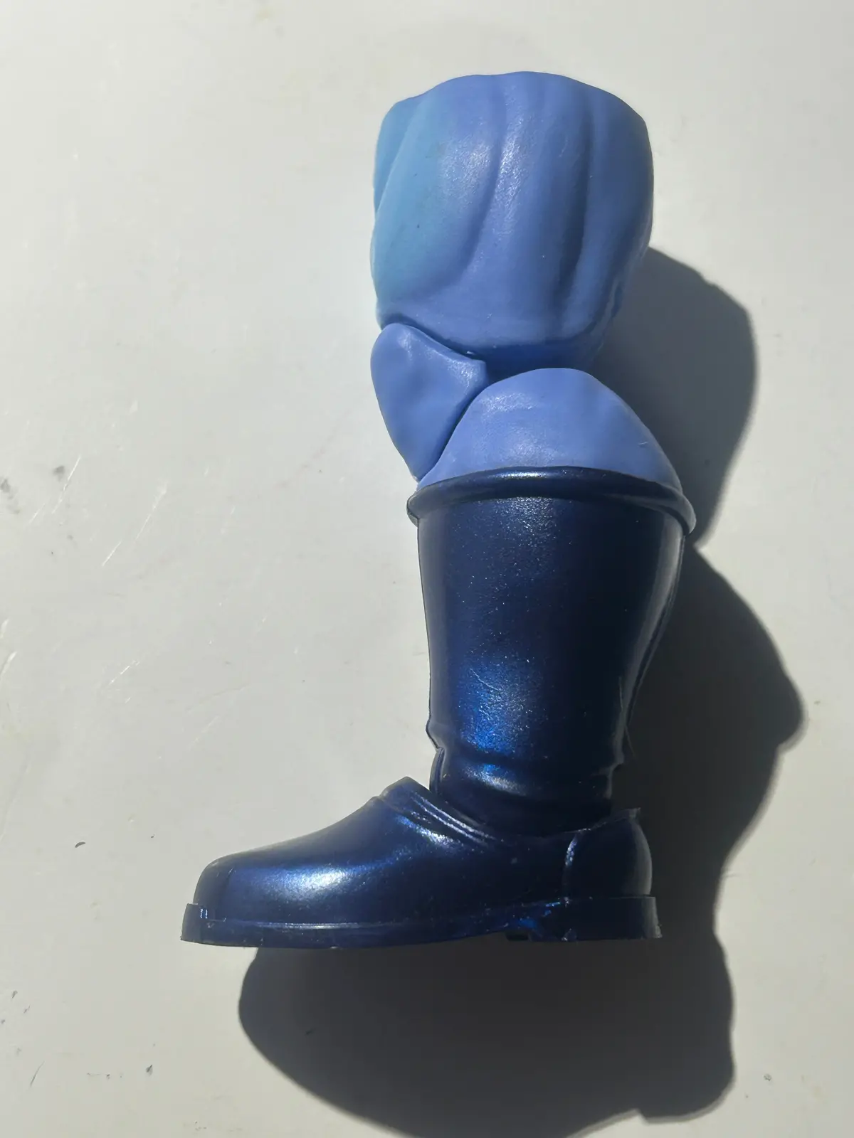 Marvel Legends Controller Left Leg 1