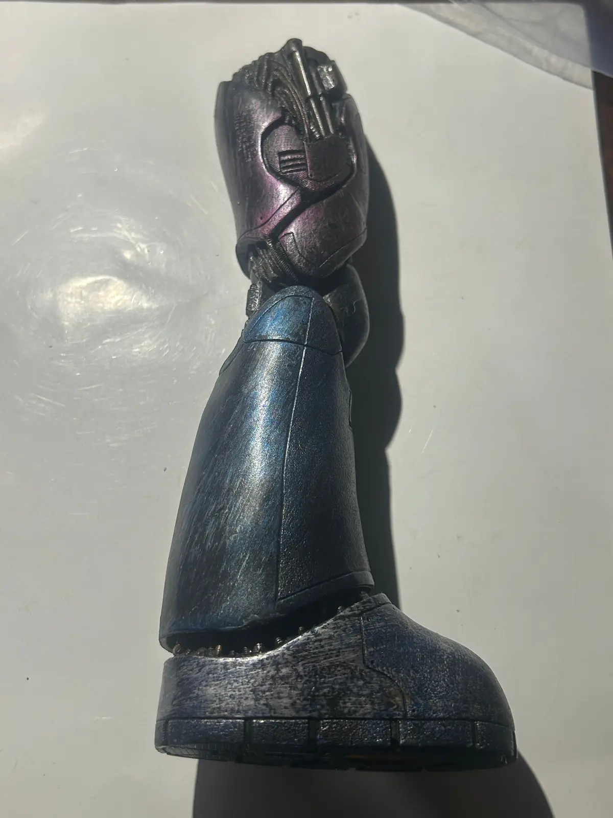 Toybiz Legends Sentinel Left Leg (2005) 1