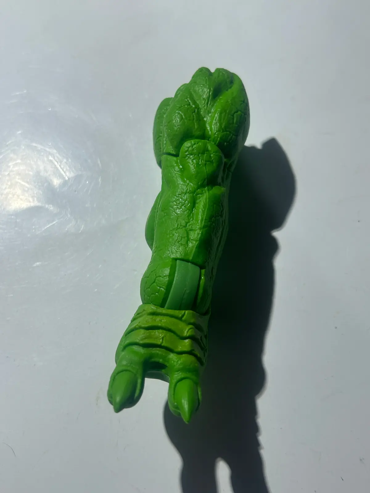 Marvel Legends Ch'od Left Leg 1
