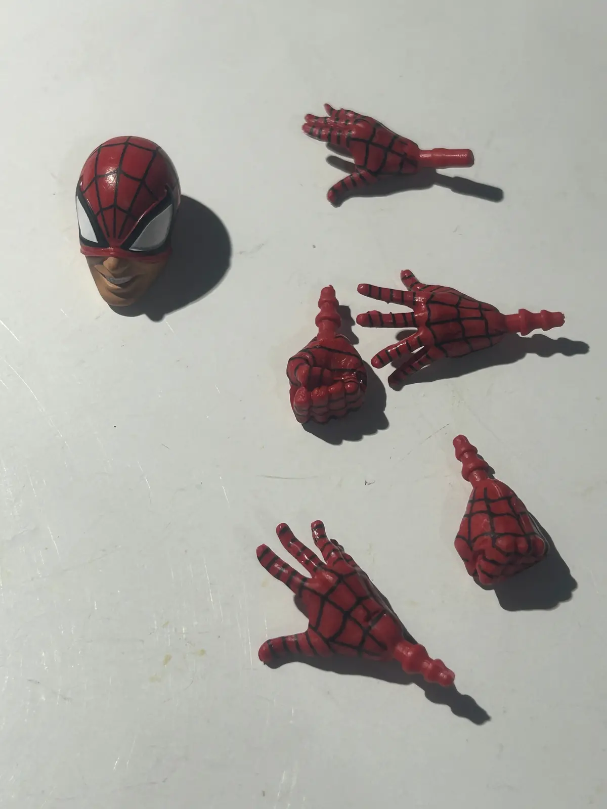 Marvel Legends Infinite Series Spiderman Head & Hands 1