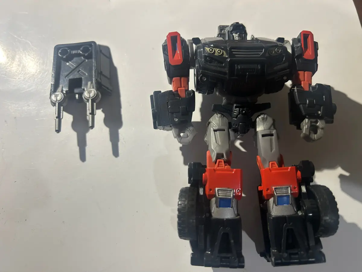 Tf Generations Trailcutter Dlx 1