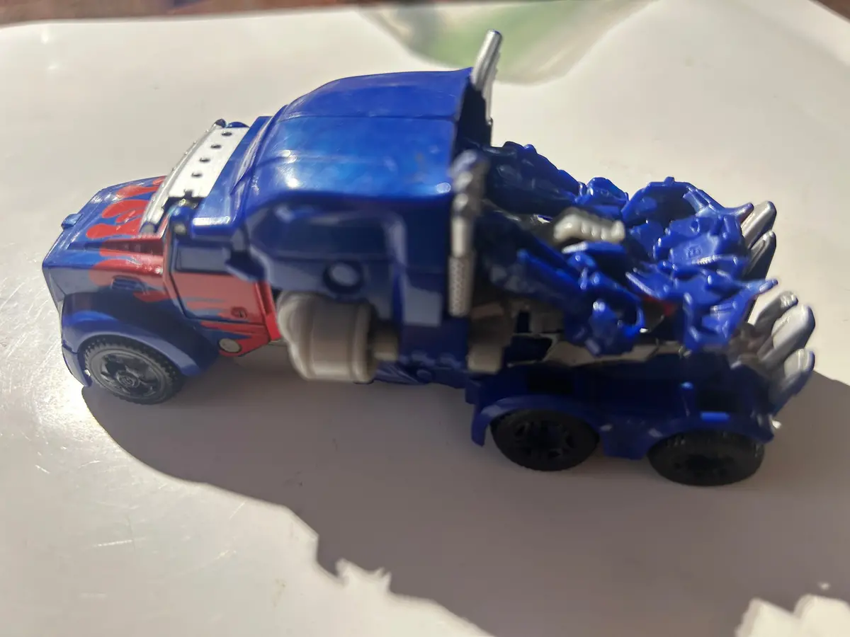 Tf Movie 4 Aoe Optimus Prime (One Step) 1