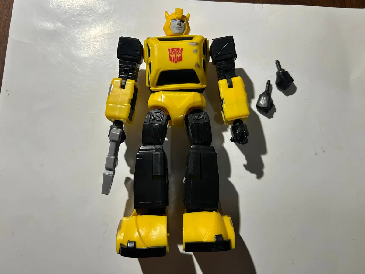 Tf R.E.D. Bumblebee Incomplete 1