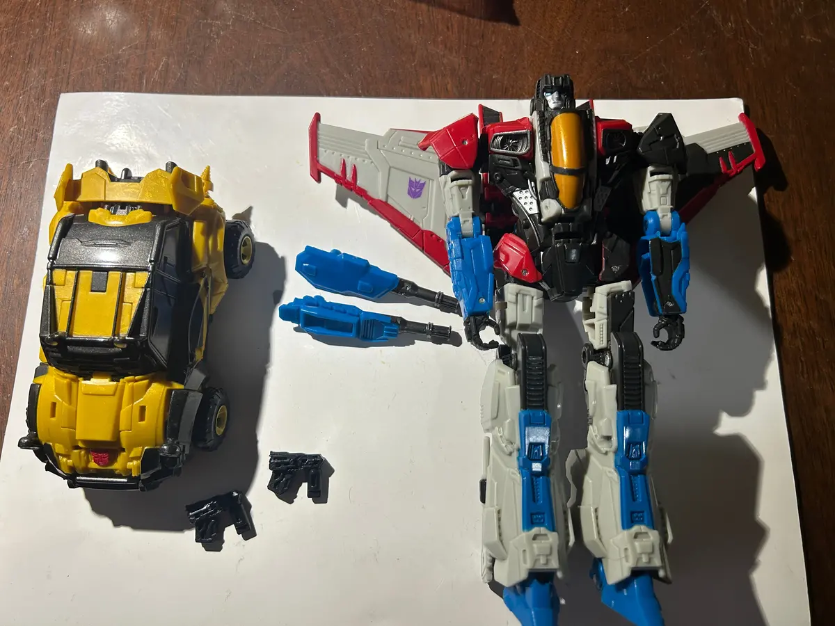 Tf Reactivate Starscream & Bumblebee 1