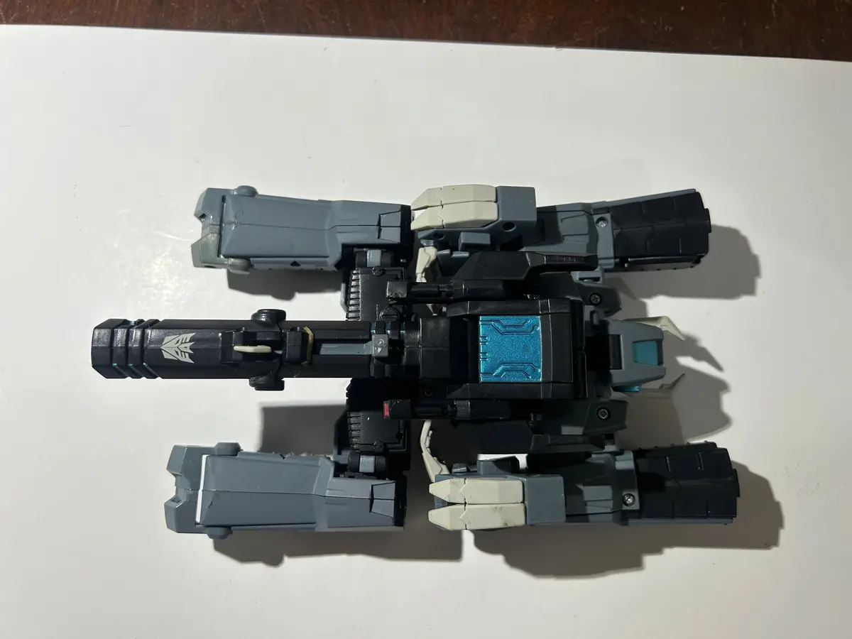 Tf Animated Shockwave/Longarm Vgr (Gray) 1