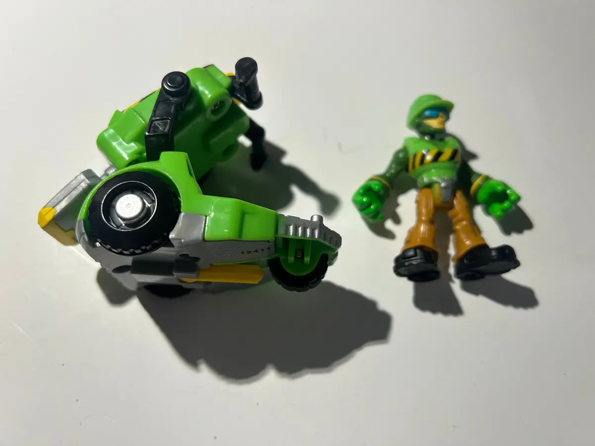 Tf Rescue Bots Walker Cleveland & Jackhammer 1