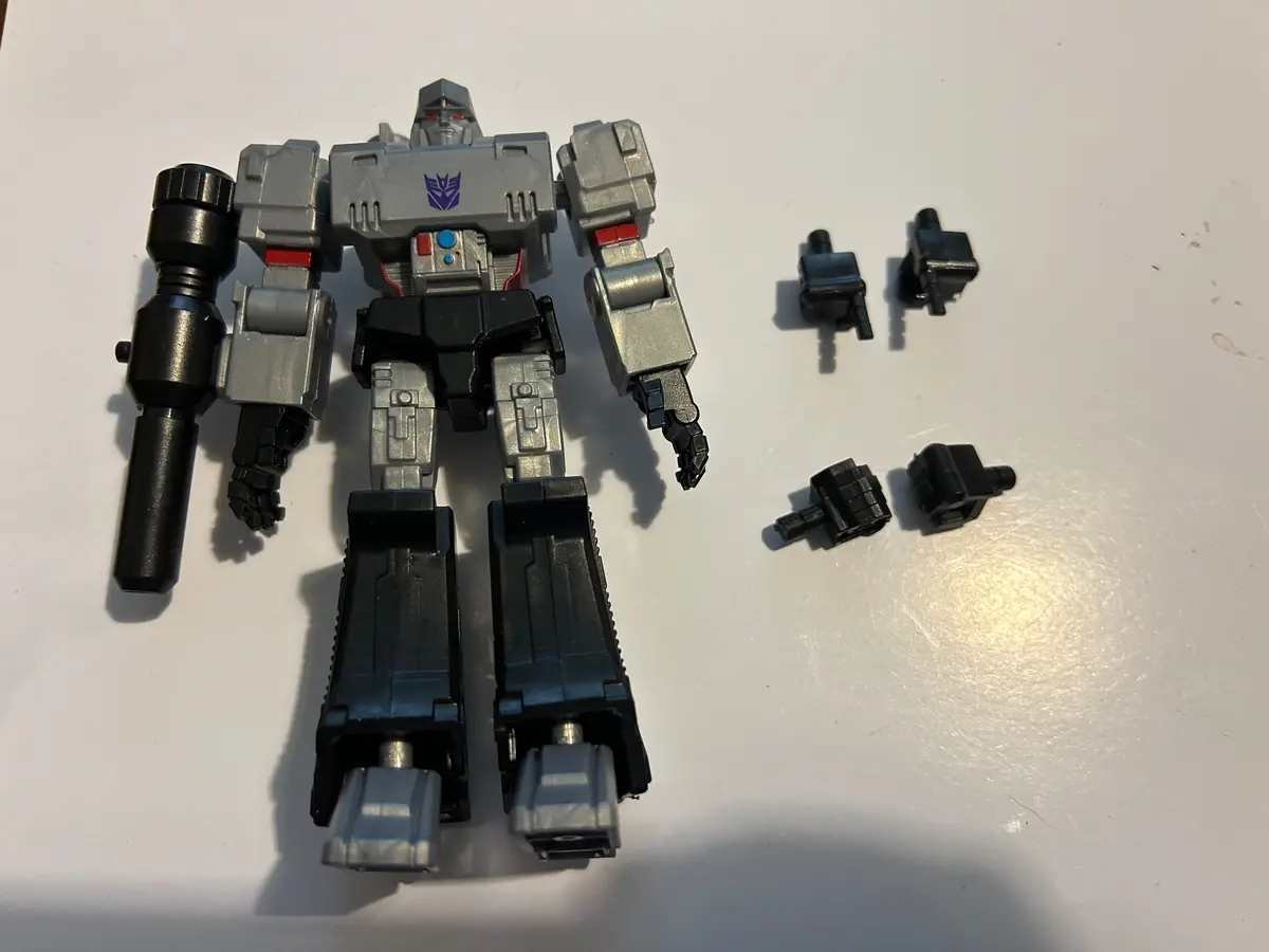 Tf Yolopark Amk G1 Megatron Plastic Model Kit 1