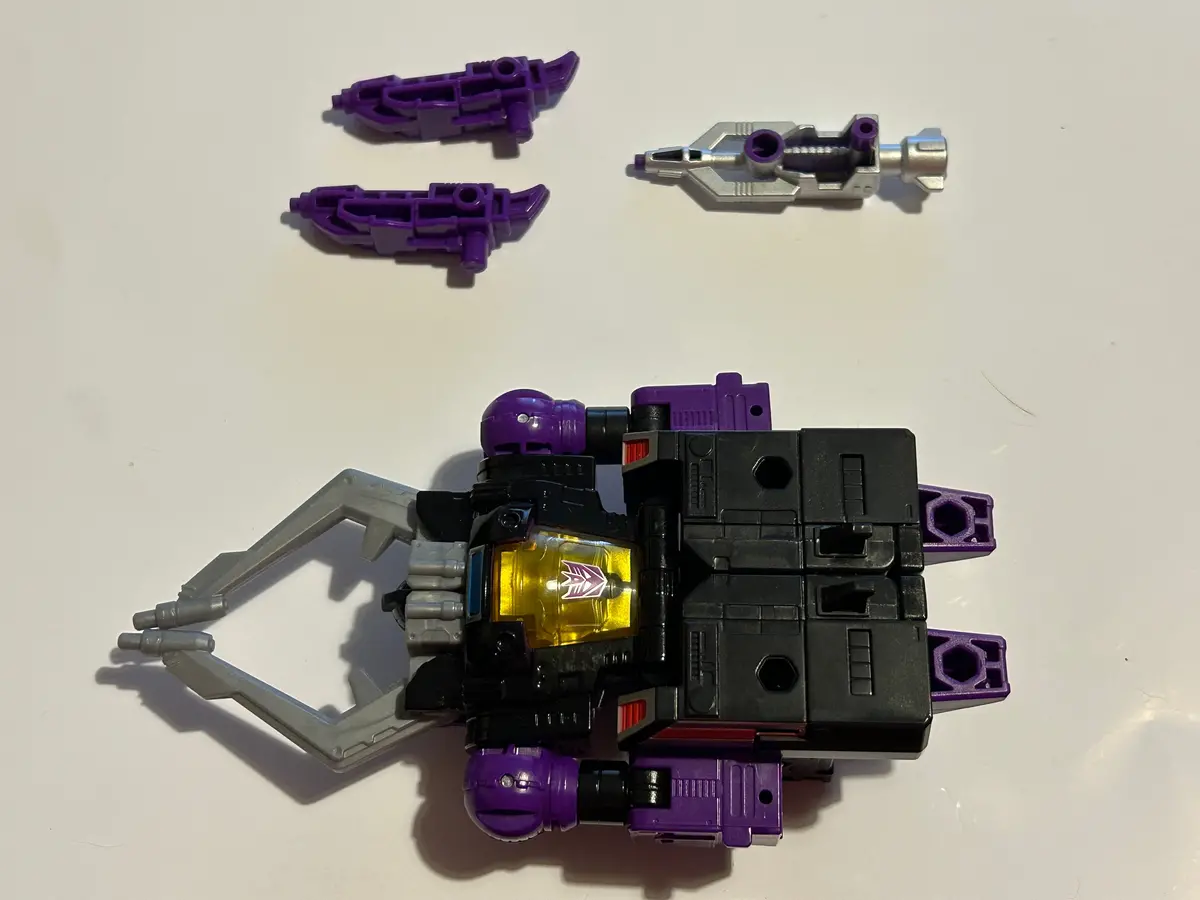 Tf Legacy Shrapnel 1