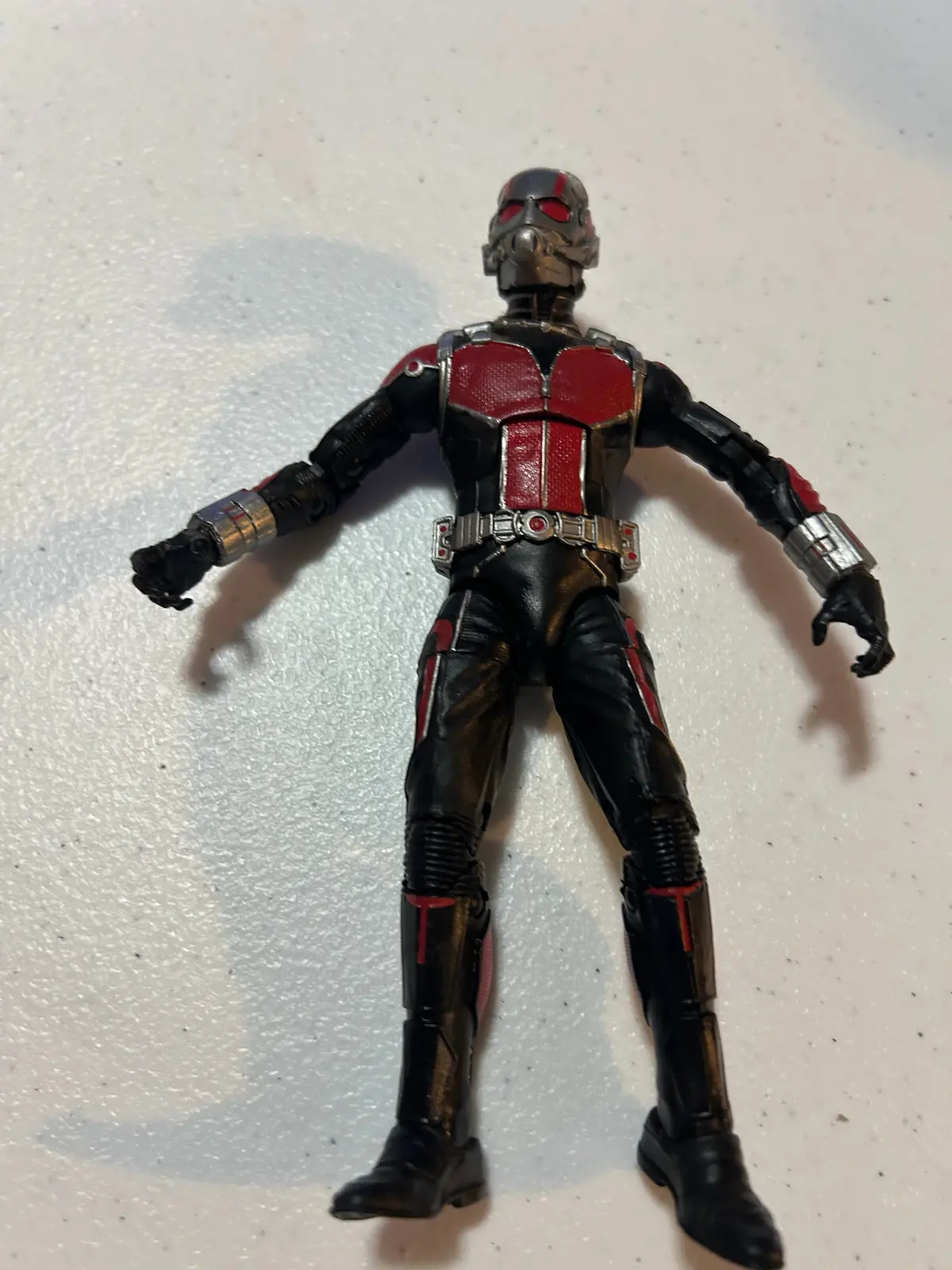 Marvel Legends Ant-Man (Mcu Ant-Man First Movie) 1