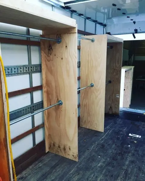 Wardrobe Racking - Extra Bar Set 1