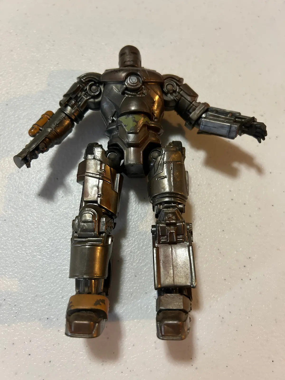 Marvel Legends Iron Man Mk 1  (Mcu First 10) 1