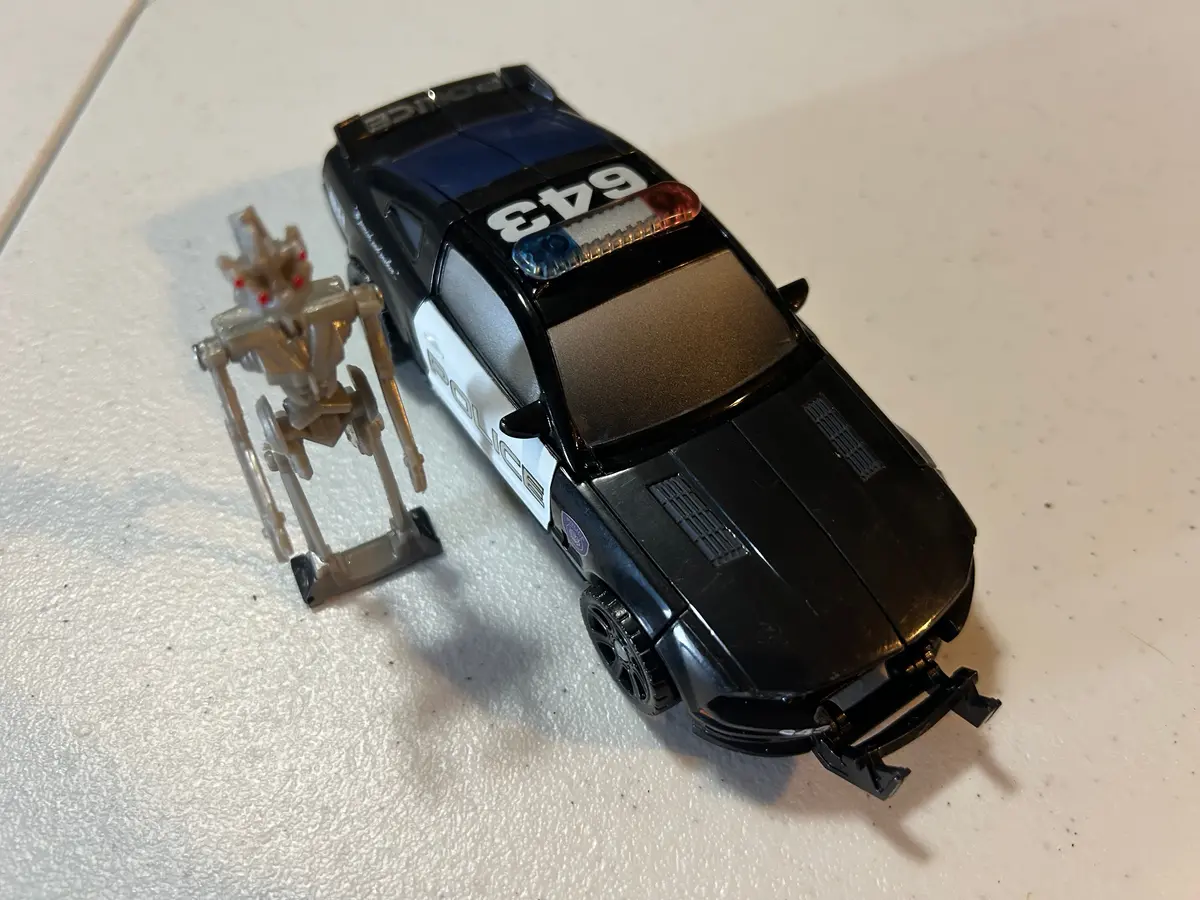 Tf Movie 1 Barricade Premium Deluxe 1