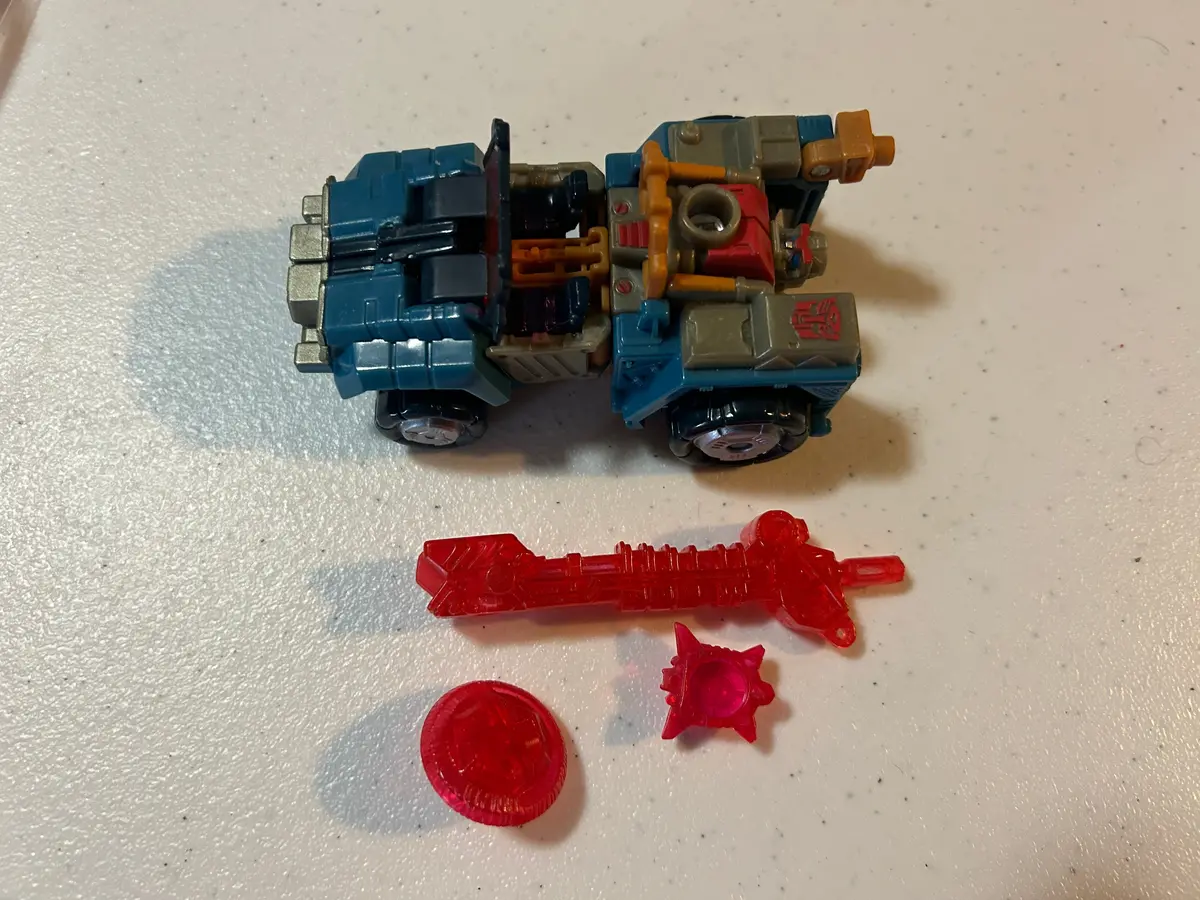 Tf Energon Strongarm Omnicon Blue 1