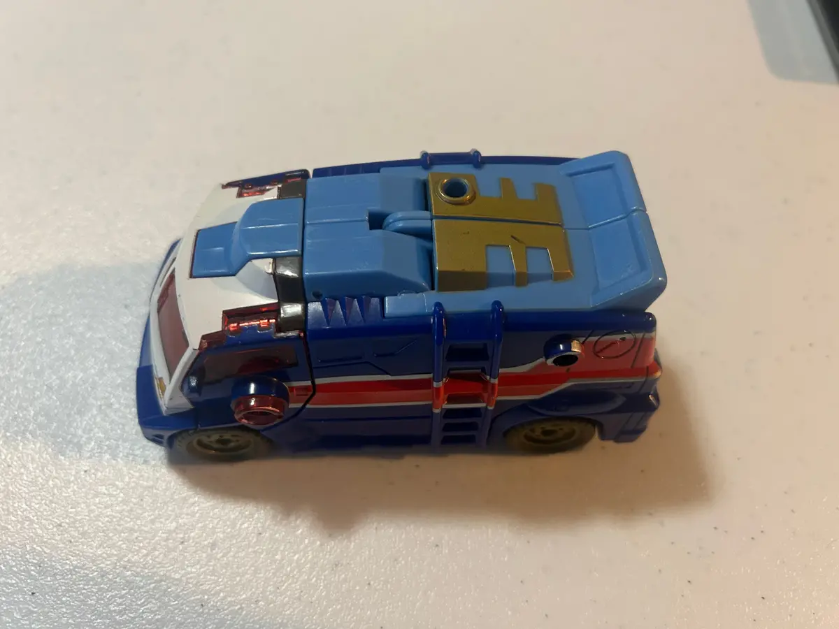 Tf Energon Tow-Line Deluxe Incomplete 1