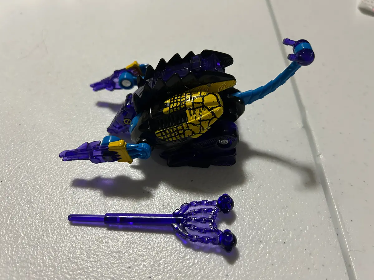 Tf Beast Machines Dillo Black/Blue 1