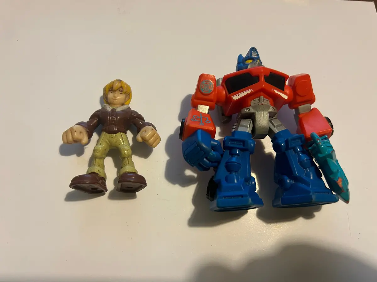 Tf Rescue Bots Optimus Prime & Cody Burns 1