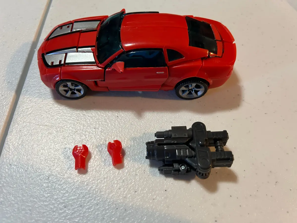 Tf Movie 1 Cliffjumper Deluxe 1