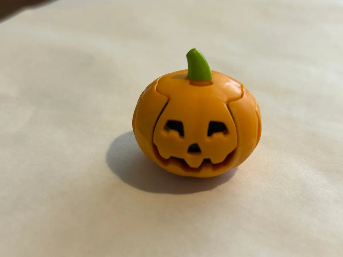 Tf Botbots Series 3.0 Halloween Knight 1
